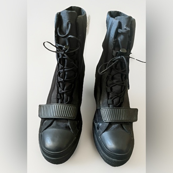 Converse Chuck Taylor All Star GR82 Extra High Black sneakers in size 8.5 - Picture 1 of 10